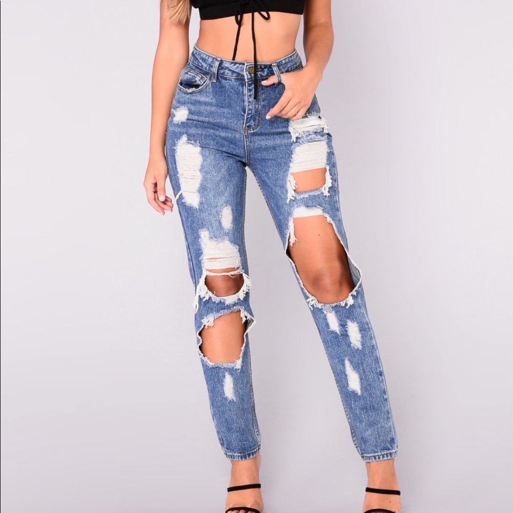 Fashion nova jeans!